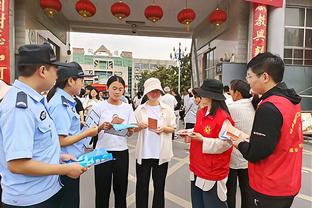 郭士强请辽宁队全队吃饭 饭后两队十分有爱